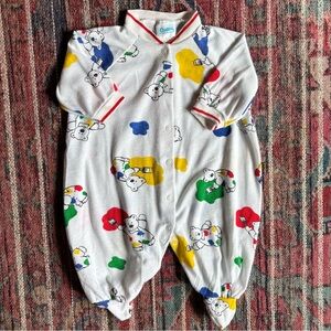 Vintage Carter’s Painting Bears One Piece Footed Outfit, 0-3m